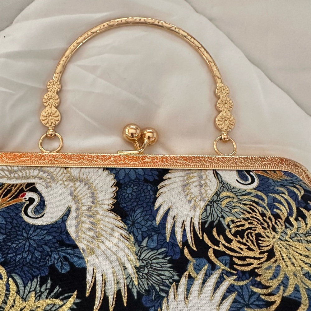 Gold Frame Crane Print Clutch Purse Brocade Evening Bag | Detachable Chain Strap - Picture 2 of 5